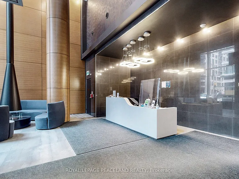 68 Shuter St #1810 — Photo 33