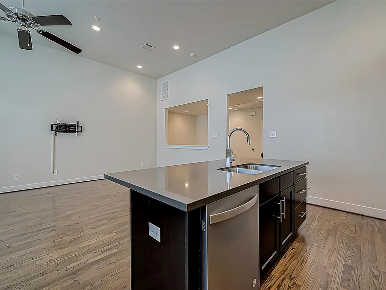 4025 Tulane St — Photo 16