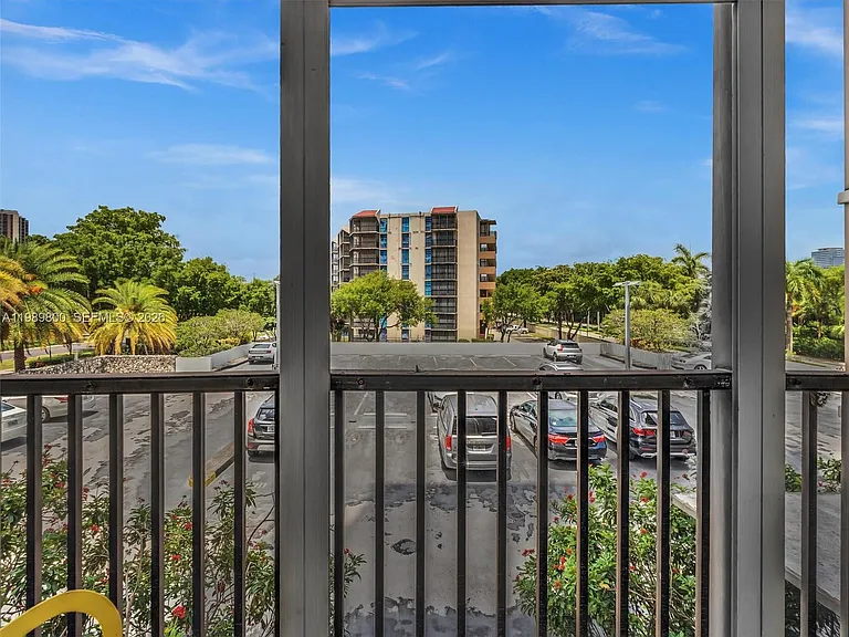 3375 N Country Club Dr #208 — Photo 33