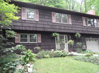 12 Bott Ln, Montville, NJ 07045