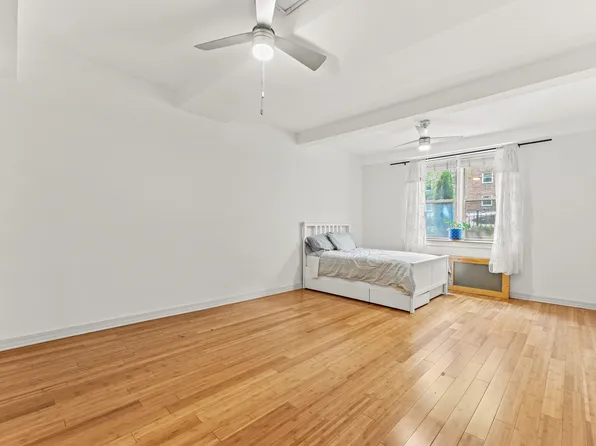 3203 Nostrand Avenue image 6 of 12