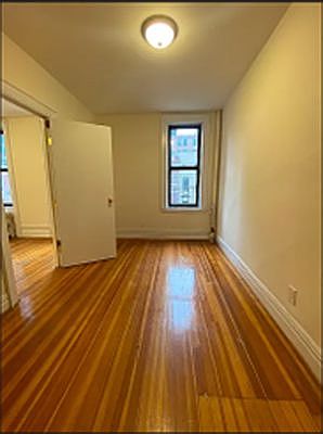 2nd image of 231 E 50th St #66