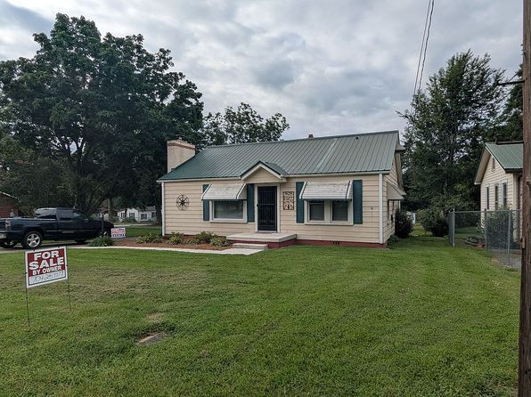 301 Gold Hill Dr