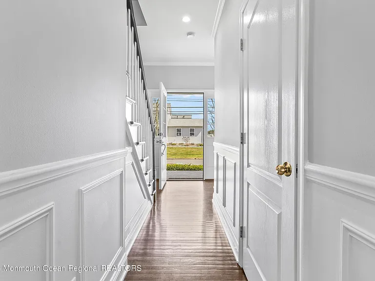 74 Seaview Ave — Photo 23
