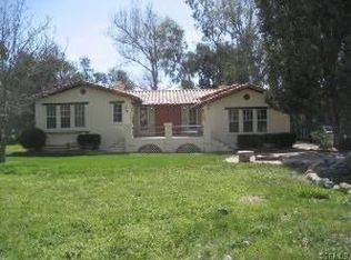 17700 Rodeo Rd, Lake Elsinore, CA 92530