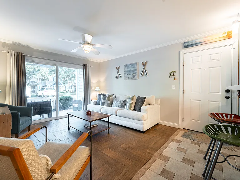850 Mallery St #W3 — Photo 8