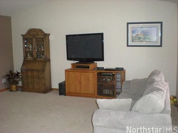4th image of 1109 Stein Cir