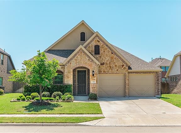 2nd image of 900 Water Garden Cir