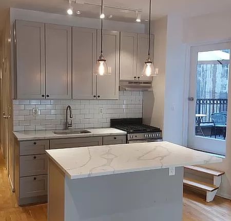 2nd image of 50 Mac Dougal St #3