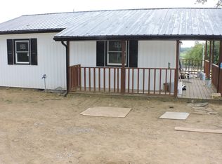 9347 Rich Lan Rd, Sharpsburg, KY 40374