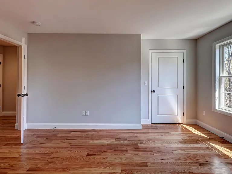 690 New Haven Ave — Photo 22