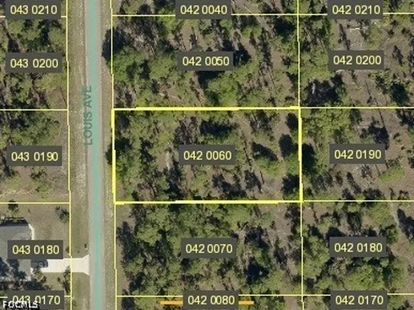 1112 Roosevelt Ave, Lehigh Acres, FL 33936