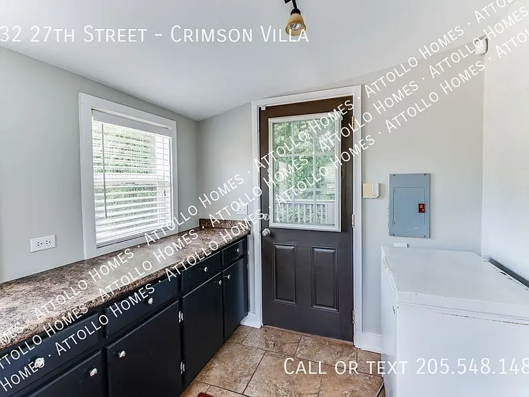 432 27th St #CRIMSON VILLA — Photo 45