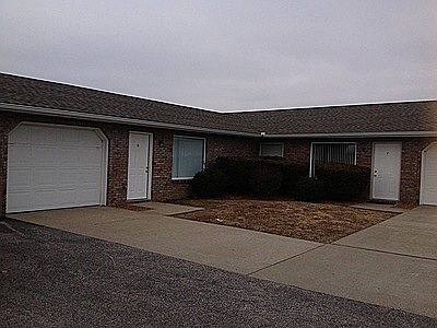 1st image of 703 Skyline Dr