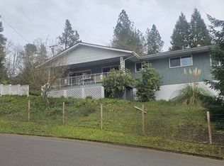1123 SE Hawthorne Dr, Roseburg, OR 97470