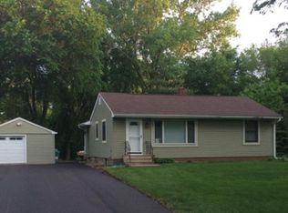 600 Emil Ave, Shoreview, MN 55126