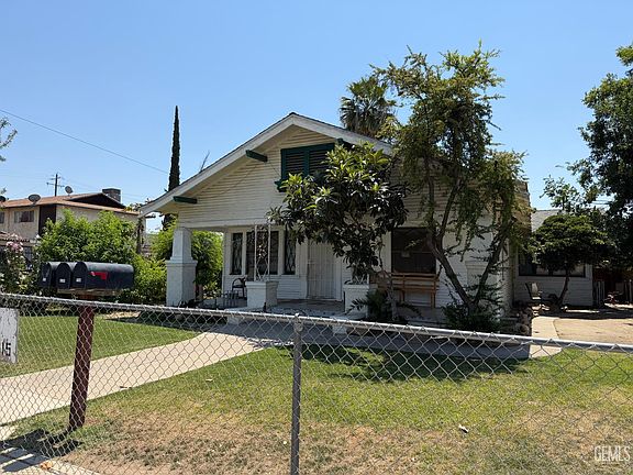 3rd image of 615 Flower St