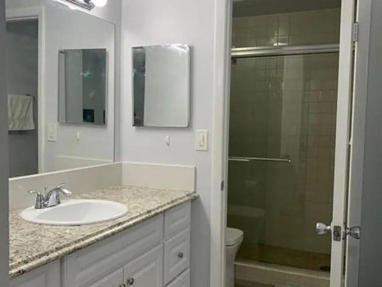 832 NW 92nd Ave — Photo 22
