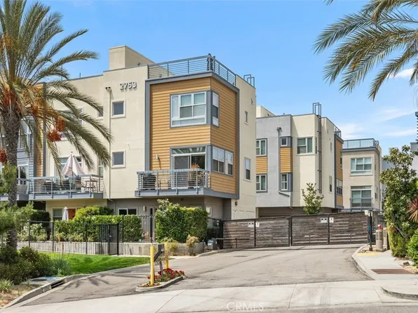 2753 Waverly Dr APT 604, Los Angeles, CA 90039