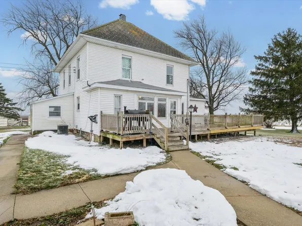 1636 E 1500 North Rd, Roberts, IL 60962