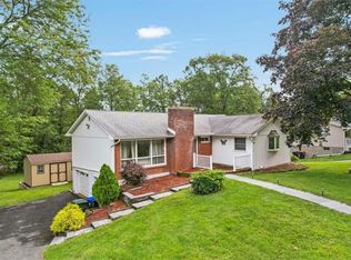 5 Good Time Ct, Goshen, NY 10924