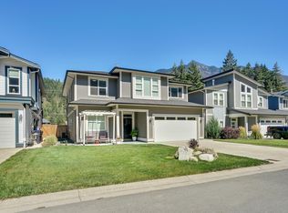 65517 Skylark Ln, Hope, BC V0X 1L1