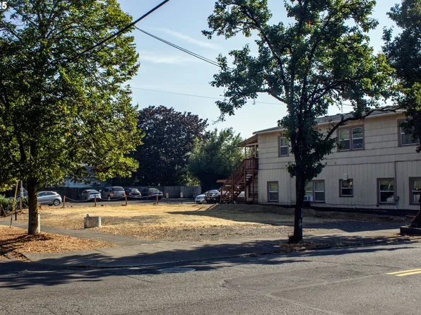 8500 SE 17th Ave, Portland, OR 97202