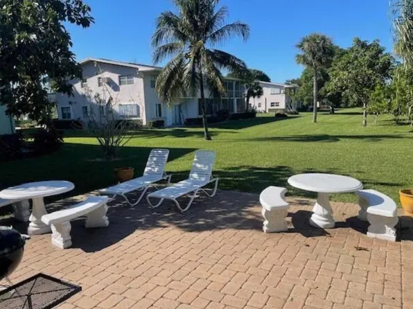 66 Easthampton C, West Palm Beach, FL