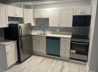 89 Saint Botolph St, Boston, MA 02116
