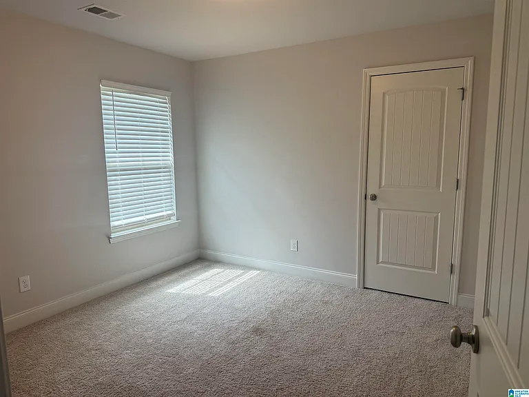 414 Harless Ln — Photo 14