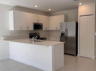 5120 SW 37th St #5120, Hollywood, FL 33023