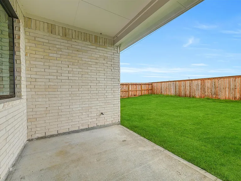 4116 Silver Falls Ln — Photo 25