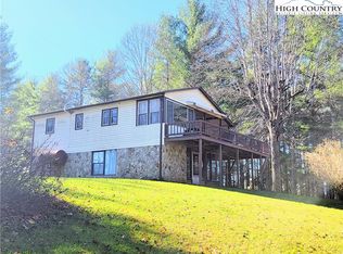 1052 Fred Pugh Rd, Crumpler, NC 28617