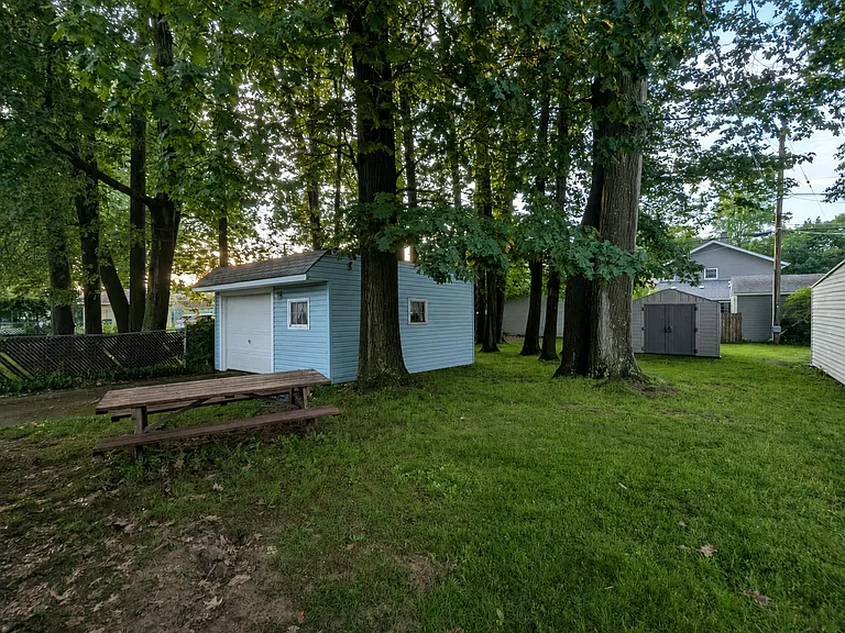 2514 Ingleside Dr — Photo 13