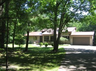 2688 N Sherman Rd, Ludington, MI 49431