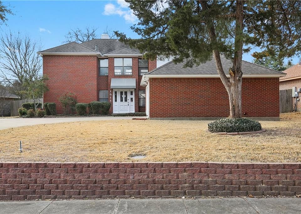 1st image of 1511 Valerie Dr