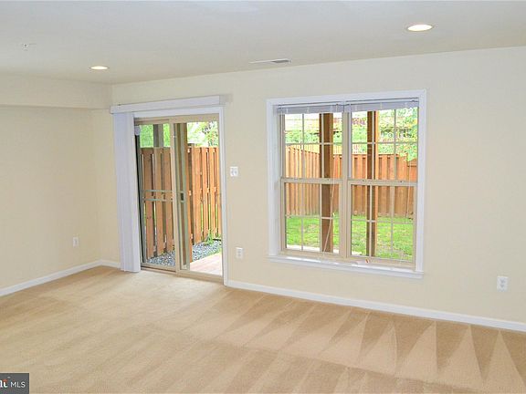 5th image of 1165 Carinoso Cir