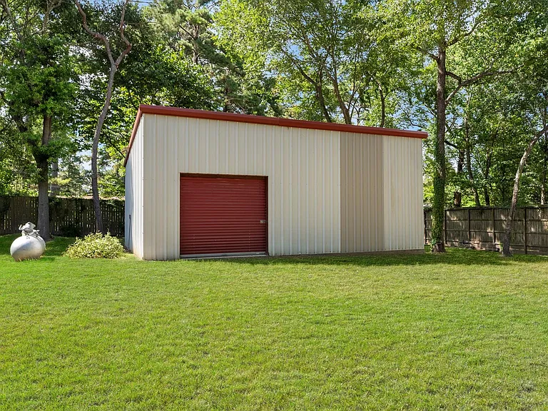 618 W Rollingwood St — Photo 32