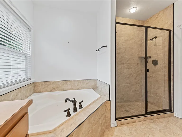 2544 W Teano Dr — Photo 19