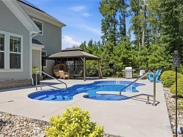 2190 Allen Gimbert Way, Virginia Beach, VA 23453