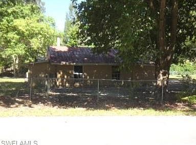2nd image of 4721 Tice St