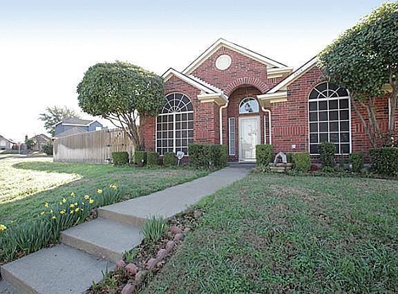 2nd image of 2404 Browning Dr