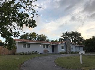 8224 SW 165th Ter, Palmetto Bay, FL 33157