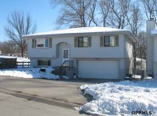 6015 Orchard Ave, Omaha, NE 68117