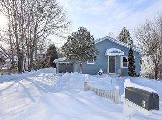 6 Mountain View Street, Nashua, NH 03060