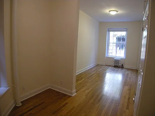 Rented by Vickers Realty | media 4