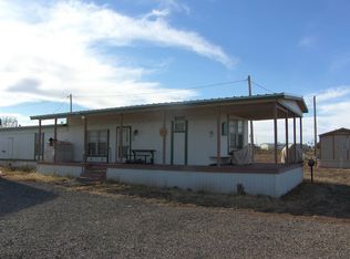 227 Yucca Dr, Conchas Dam, NM 88416