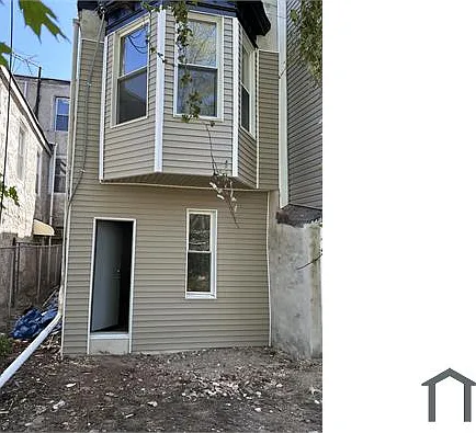 2152 N 19th St #1 — Photo 10