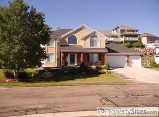 636 E Rocky Knoll Ln, Draper, UT 84020