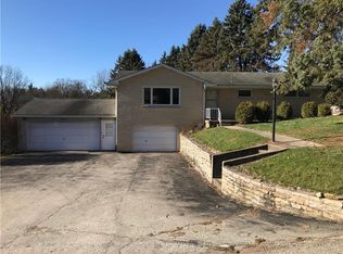 2820 Turner Valley Rd, North Huntingdon, PA 15642